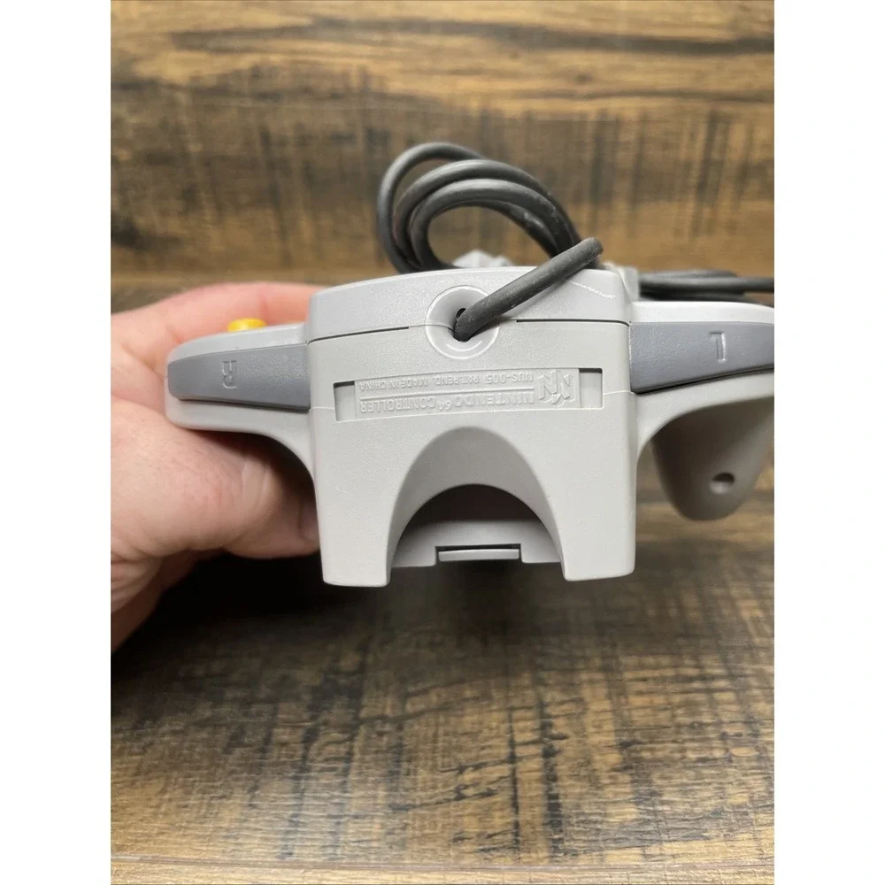 Official Nintendo 64 GRAY Controller AUTHENTIC OEM N64 NUS-005